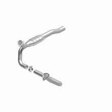 Load image into Gallery viewer, MagnaFlow Conv DF 94-95 Chevy Astro 4.3L 49S
