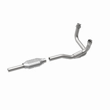 Load image into Gallery viewer, MagnaFlow Conv DF 88-95 Ford Trucks 5.8L V8
