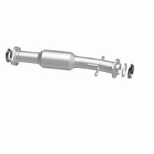 Load image into Gallery viewer, Magnaflow 10-15 Lexus RX350 3.5L Direct Fit Converter
