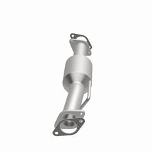Load image into Gallery viewer, Magnaflow 09-15 Chevrolet Traverse 3.6L Direct Fit Converter
