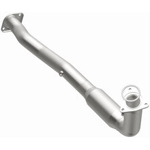 Load image into Gallery viewer, Magnaflow 07-08 Chevrolet Suburban 2500 6.0L Direct Fit Converter
