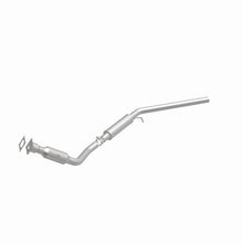 Load image into Gallery viewer, Magnaflow 08-10 Dodge Grand Caravan 3.3L Direct Fit Converter
