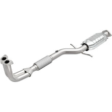 Load image into Gallery viewer, MagnaFlow Conv DF 99-01 Sonata 2.4L | 93229
