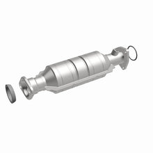 Load image into Gallery viewer, MagnaFlow Conv DF 1998 Honda Odyssey 2.3L
