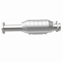 Load image into Gallery viewer, MagnaFlow Exhaust Products Catalytic Converter MagnaFlow Exhaust Products Magnaflow Standard Grade Direct-Fit Catalytic Converter 22834
