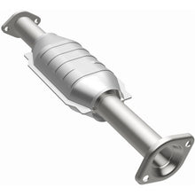 Load image into Gallery viewer, MagnaFlow Conv DF 01-03 Montero Sport Rear
