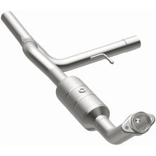 Load image into Gallery viewer, MagnaFlow Conv DF F-150 04-06 8 4.6L
