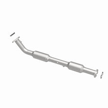 Load image into Gallery viewer, MagnaFlow 13-15 Toyota Tacoma California Grade CARB Compliant Direct-Fit Catalytic Converter
