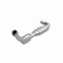Load image into Gallery viewer, MagnaFlow Conv DF 99 F150 4.6L V8 D/S 2WD

