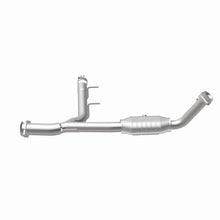 Load image into Gallery viewer, MagnaFlow Conv DF 03-05 Ford Expedition/05-06 Lincoln Navigator 5.4L P/S
