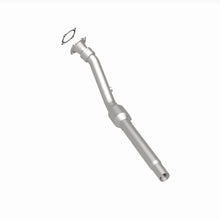 Load image into Gallery viewer, MagnaFlow Exhaust Products Catalytic Converter MagnaFlow Exhaust Products Magnaflow Standard Grade Direct-Fit Catalytic Converter 16426
