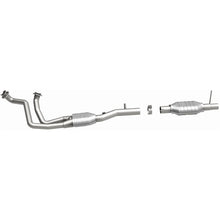 Load image into Gallery viewer, MagnaFlow Conv DF 96 Ford F-150 4.9L I-6
