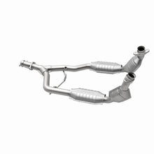 Load image into Gallery viewer, MagnaFlow Conv DF 96-98 Ford Mustang 3.8L

