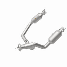 Load image into Gallery viewer, MagnaFlow 19-24 Ram 1500 5.7L OEM Grade Federal/EPA Compliant Direct-Fit Catalytic Converter
