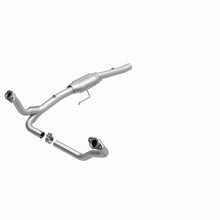 Load image into Gallery viewer, MagnaFlow Conv DF 00-03 Dakota 4.7L 2WD
