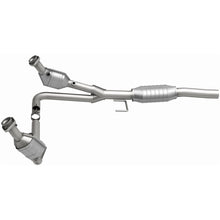 Load image into Gallery viewer, MagnaFlow Conv DF 00-03 Dakota 3.9L 2WD CA em
