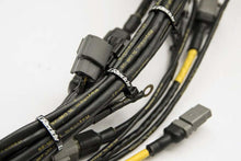 Load image into Gallery viewer, GReddy 200mm Cable Ties - 20pcs | 18001744
