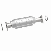 Load image into Gallery viewer, MagnaFlow Conv DF 03-04 Honda Pilot 3.5L
