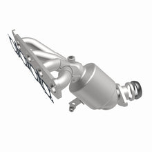 Load image into Gallery viewer, Magnaflow 13-17 Nissan Sentra 1.8L Direct-Fit Catalytic Converter
