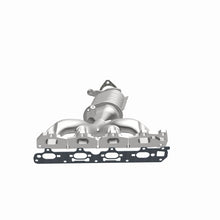 Load image into Gallery viewer, MagnaFlow 08-10 Pontiac G6 2.4L Underbody Direct Fit CARB Compliant Manifold Catalytic Converter
