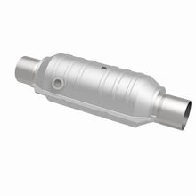Load image into Gallery viewer, Magnaflow Conv Univ 2.50 HM Angled O2
