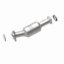 Load image into Gallery viewer, Magnaflow 10-12 Mazda CX-7 2.5L Direct Fit Converter
