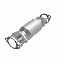 Load image into Gallery viewer, Magnaflow 08-09 Kia Spectra 2.0L Direct Fit Converter
