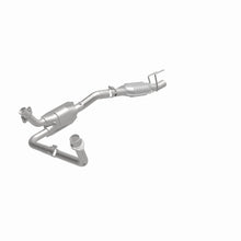 Load image into Gallery viewer, Magnaflow 92-95 Ford E-150 5.0L Direct Fit Converter
