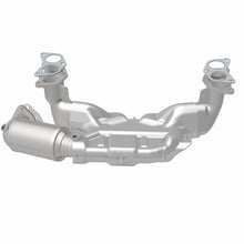 Load image into Gallery viewer, Magnaflow 11-13 Subaru Forester California Grade CARB Compliant Direct-Fit Catalytic Converter
