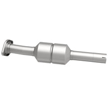 Load image into Gallery viewer, Magnaflow 04-07 Toyota Highlander 3.3L Direct Fit Converter
