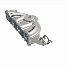 Load image into Gallery viewer, Magnaflow 13-17 Hyundai Santa Fe Sport 2.4L Direct Fit Cat Converter
