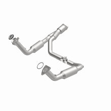 Load image into Gallery viewer, MagnaFlow Conv Direct Fit 07-09 Chevy Trailblazer SS 6.0L V8
