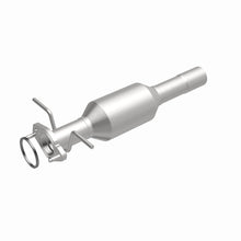 Load image into Gallery viewer, Magnaflow California Direct Fit Converter 05-06 Ford Focus 2.0L
