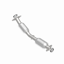 Load image into Gallery viewer, Magnaflow Conv DF 07-12 Nissan Versa 1.8L
