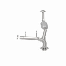 Load image into Gallery viewer, MagnaFlow Conv DF 03-05 Ford Expedition/05-06 Lincoln Navigator 5.4L P/S
