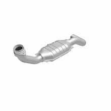 Load image into Gallery viewer, MagnaFlow Conv DF 03-05 Ford Expedition/05-06 Lincoln Navigator 5.4L D/S
