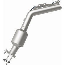 Load image into Gallery viewer, Magnaflow 05-11 Toyota Tacoma Converter DF 4.0L
