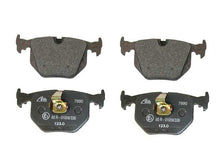 Load image into Gallery viewer, Brake Pad Set
