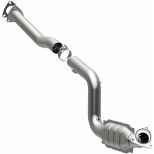 Load image into Gallery viewer, Magnaflow 2006 Chevrolet Express 2500 4.8L Direct Fit Converter
