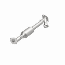 Load image into Gallery viewer, Magnaflow 05-09 Lexus GX470 4.7L Direct Fit Converter

