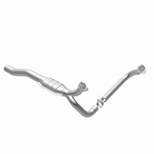 Load image into Gallery viewer, MagnaFlow Conv DF 94-95 Chevy Astro 4.3L 49S
