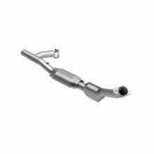 Load image into Gallery viewer, MagnaFlow Conv DF 99-02 Expedition 5.4L 4wd
