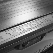 Load image into Gallery viewer, Photo - Close Up
