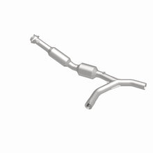 Load image into Gallery viewer, Magnaflow 2007 Ford E-150 4.6L Direct Fit Converter
