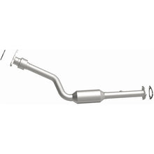 Load image into Gallery viewer, MagnaFlow Conv DF 01-04 Saturn L 2.2L
