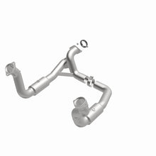 Load image into Gallery viewer, Magnaflow 11-17 Ford F-250 Super Duty 6.2L Direct Fit Converter

