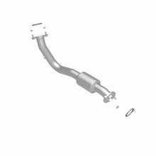 Load image into Gallery viewer, Magnaflow 13-15 Toyota RAV4 2.5L Direct Fit Converter

