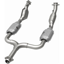 Load image into Gallery viewer, MagnaFlow Conv DF 99-04 Ford Mustang 3.8L
