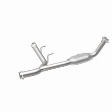 Load image into Gallery viewer, MagnaFlow Conv DF 03-05 Ford Expedition/05-06 Lincoln Navigator 5.4L P/S
