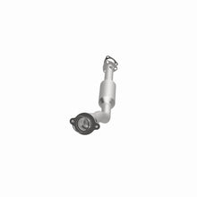 Load image into Gallery viewer, Magnaflow 04-05 Pontiac Grand Am 3.4L Direct Fit Converter
